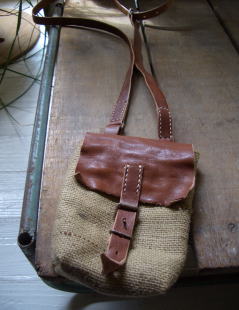 leather-flap.shoulderbag