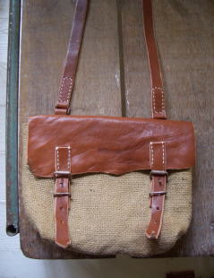 leather-flap.shoulderbag